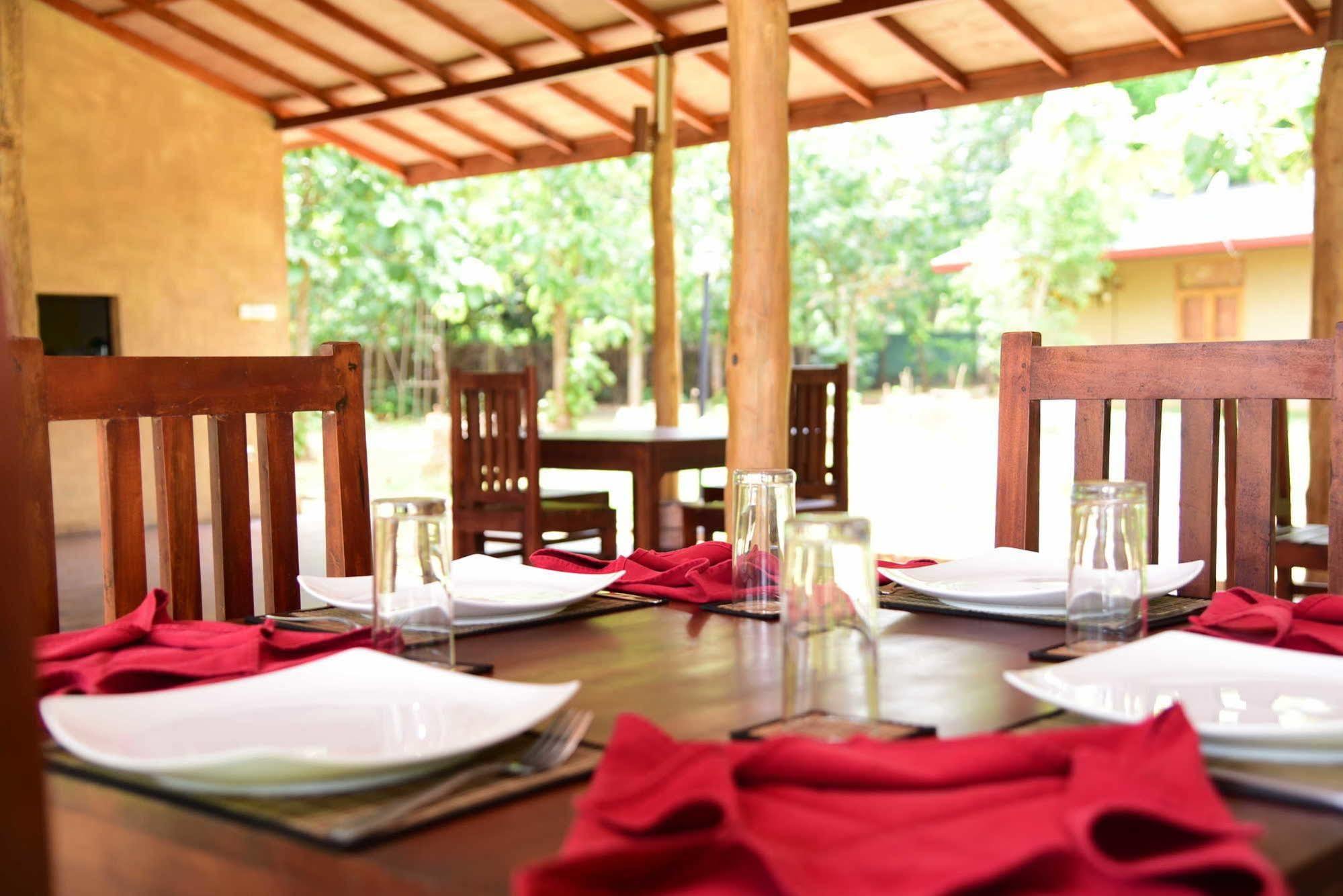 Indika Lake Resort Nuwarawewa Exterior photo